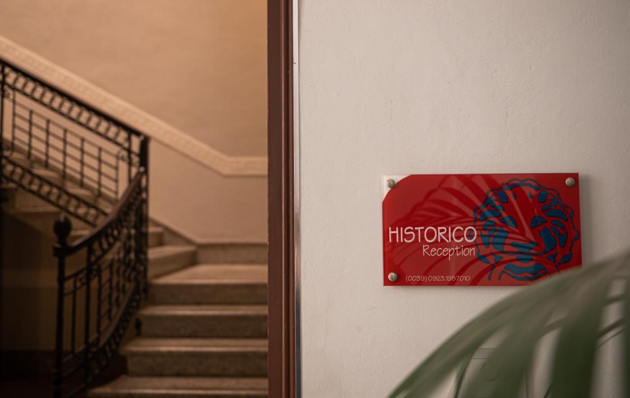 Historico Loft & Rooms Palazzo Adragna XIX Trapani Bagian luar foto